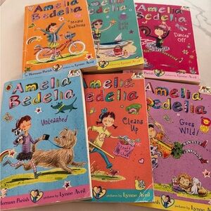 Amelia Bedelia Kids Book Set - Colorful Collection
